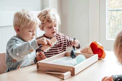 Een peuter atelier bij Kindergarden